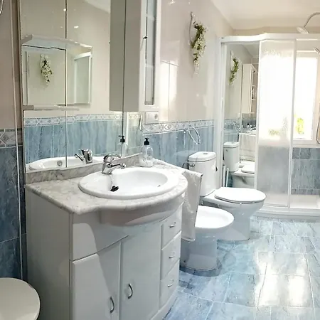 R Y M 1950 Apartman Avilés